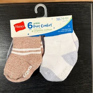 Hanes Boys' Infant Ankle Socks - Tan and White